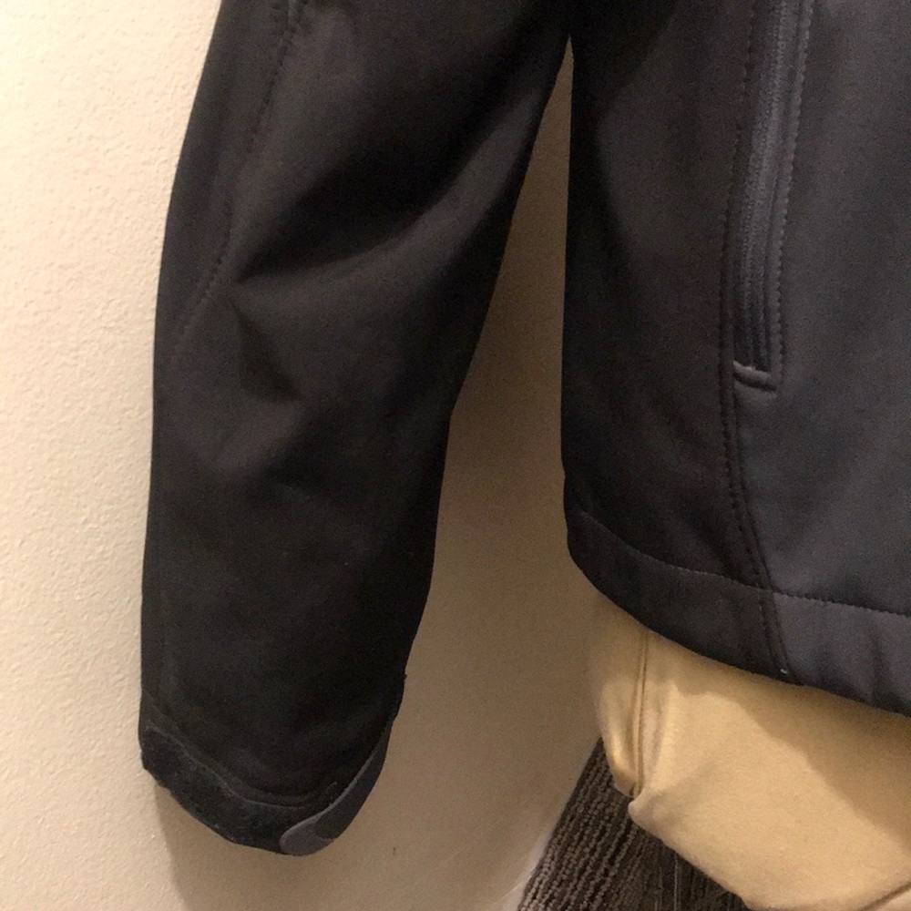 Tech By Tumi Jacket - image 4